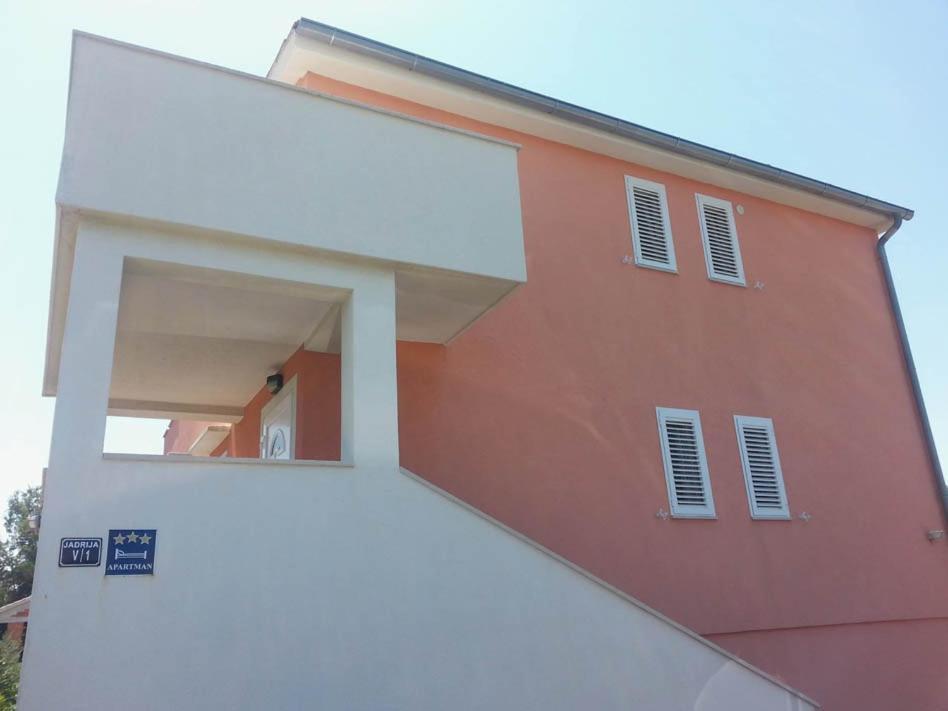 Apartment Tony - 2Bdr Beachfront Jadrija Εξωτερικό φωτογραφία