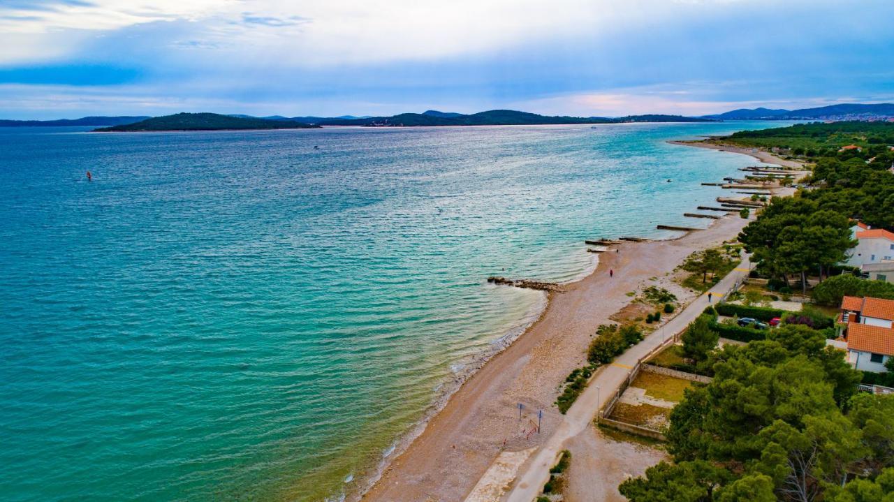 Apartment Tony - 2Bdr Beachfront Jadrija Εξωτερικό φωτογραφία