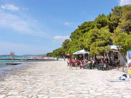 Apartment Tony - 2Bdr Beachfront Jadrija Εξωτερικό φωτογραφία